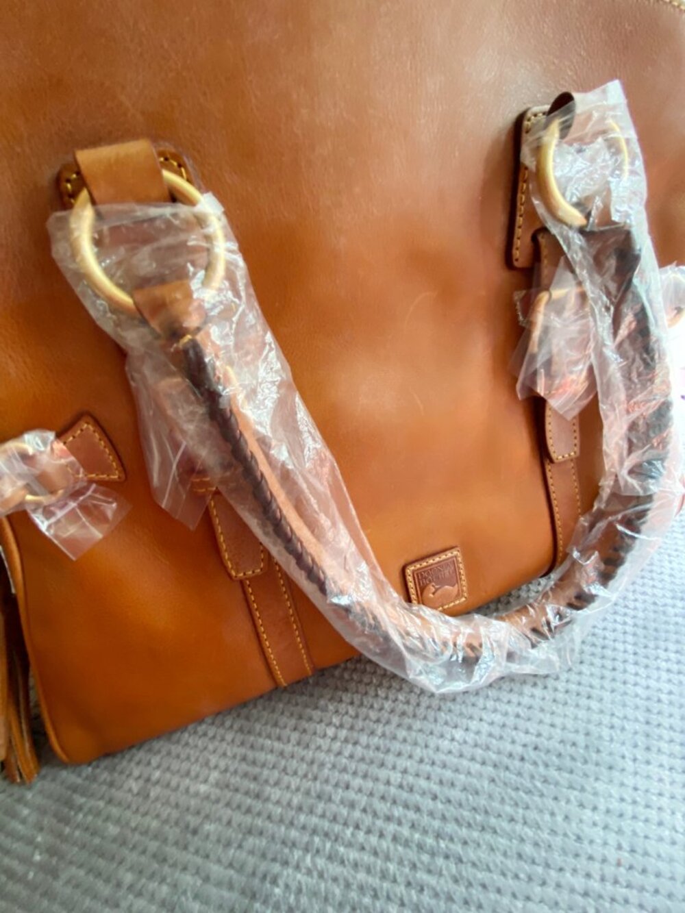 NWT Dooney & Bourke Leather Domed Buckle Satchel - Picture 2 of 10